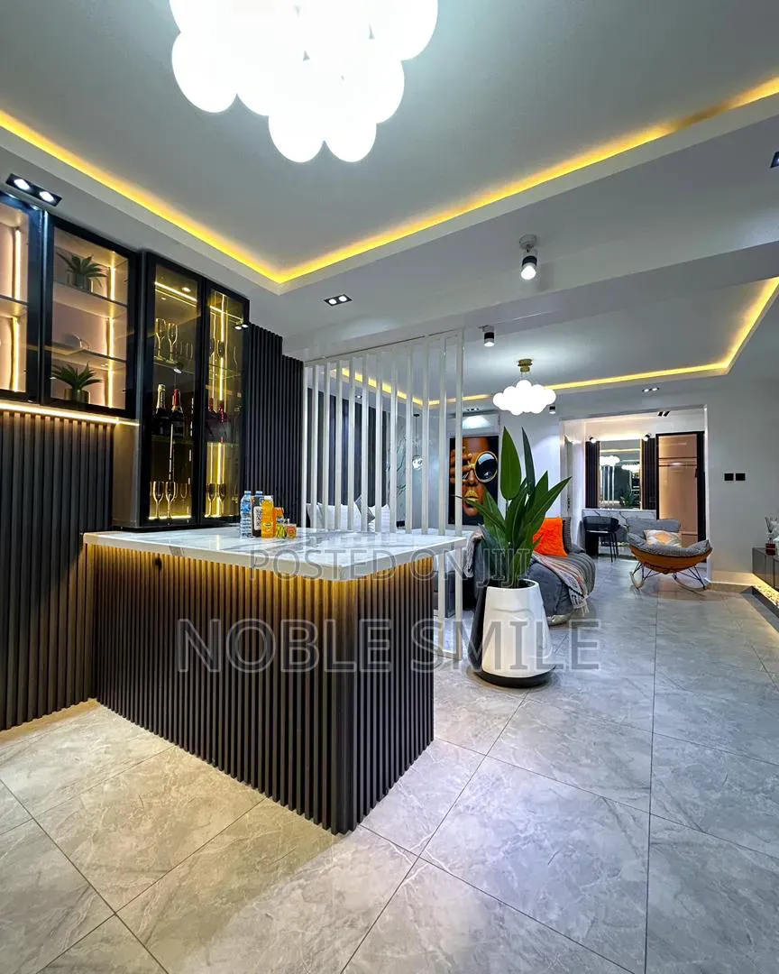 1bedroom Studio With Mini Bar And Large Dining in Lekki Phase 1