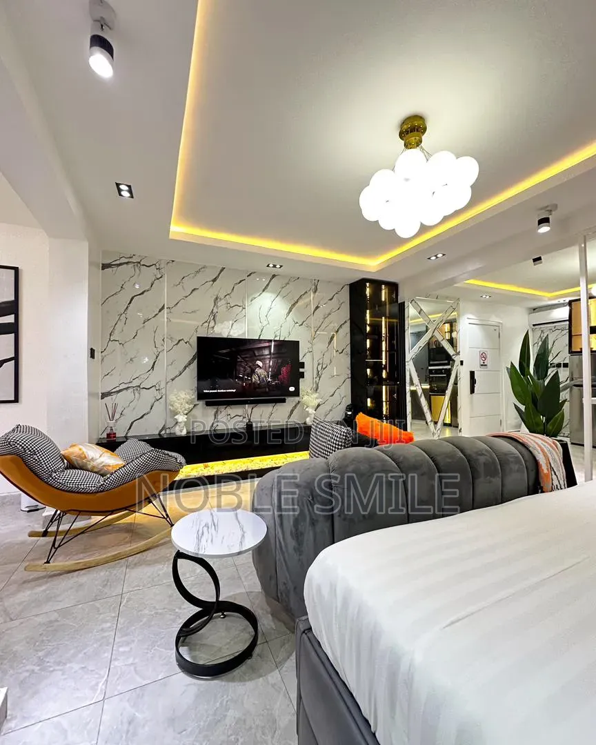 1bedroom Studio With Mini Bar And Large Dining in Lekki Phase 1