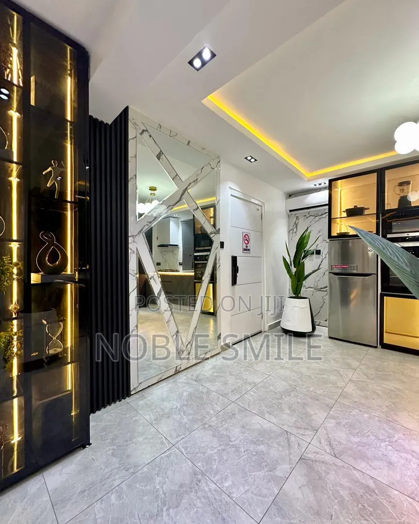 1bedroom Studio With Mini Bar And Large Dining in Lekki Phase 1