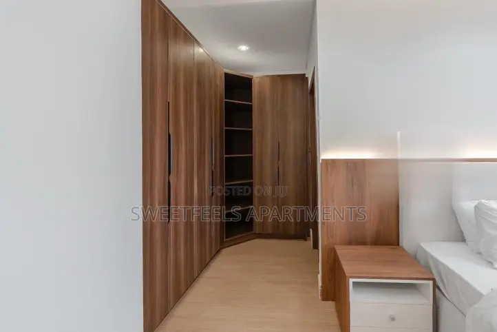 3 Bedroom Masionette Apartment in 1004