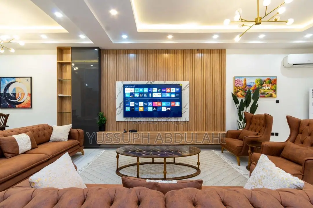 4 Bedrooms Lekki Phase1 in Lekki Phase 1
