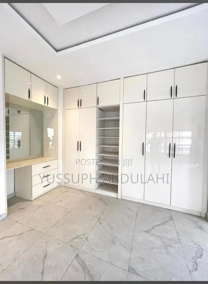 5bdrm Duplex in Lekki Phase1 for rent in Lekki Phase 1