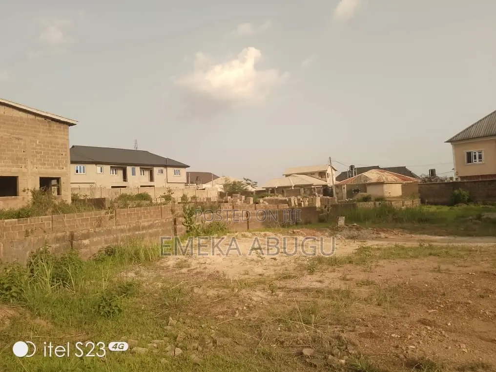 For Sale: A Half Plot of Land at Royal Quarters Ajila Estate Elebu in Akala Express