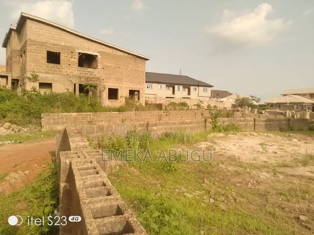 For Sale: A Half Plot of Land at Royal Quarters Ajila Estate Elebu in Akala Express