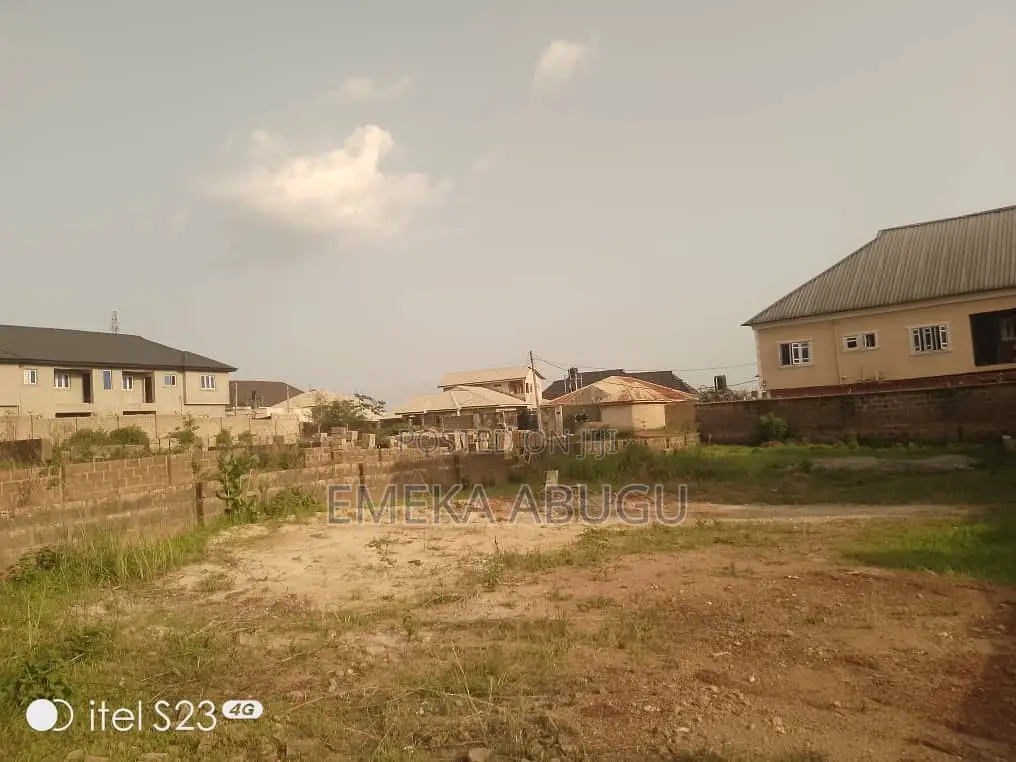 For Sale: A Half Plot of Land at Royal Quarters Ajila Estate Elebu in Akala Express