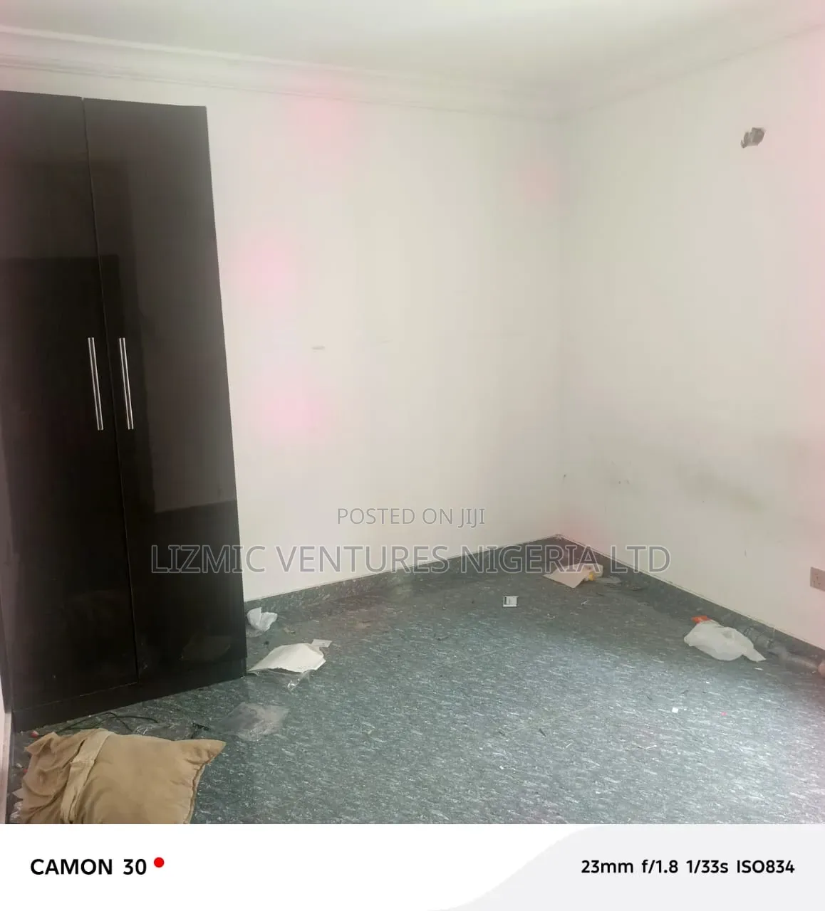3bdrm Block of Flats in Military Zone, Ejigbo / Ejigbo for sale in Ejigbo / Ejigbo