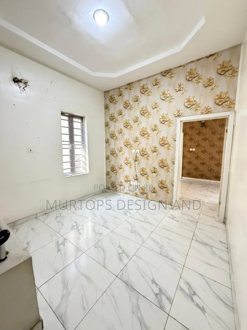 Mini Flat in Canal West, Lekki Phase 2 for rent in Lekki Phase 2