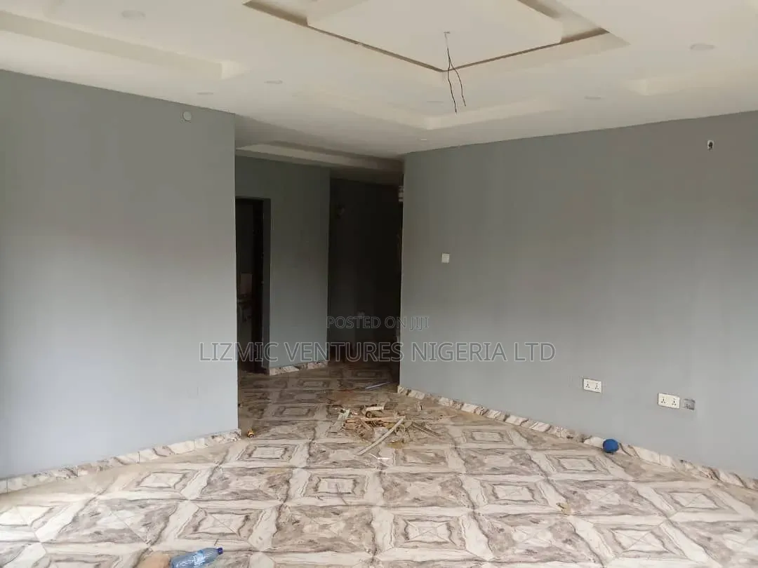 A Complete Building for Lease in Igando / Ikotun/Igando