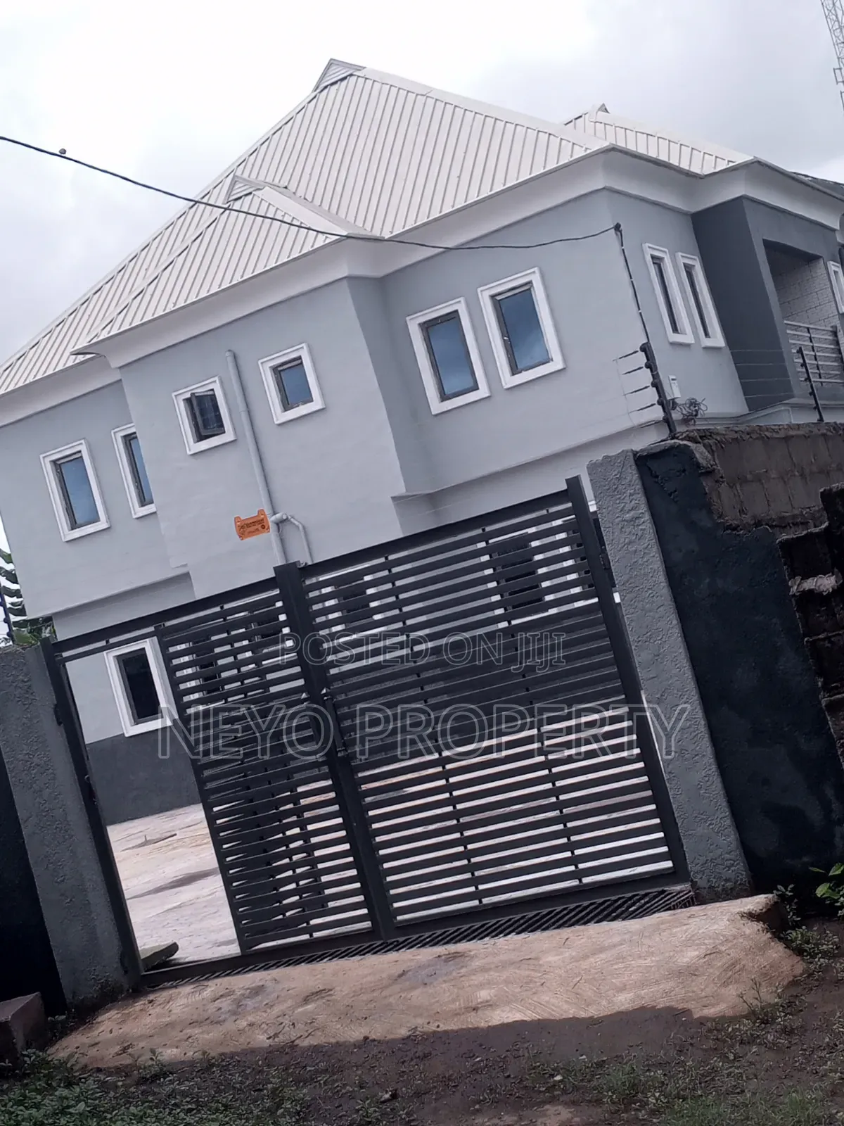 Furnished 2bdrm Block of Flats in Oga Oloye Estate, Igbogbo for rent in Igbogbo