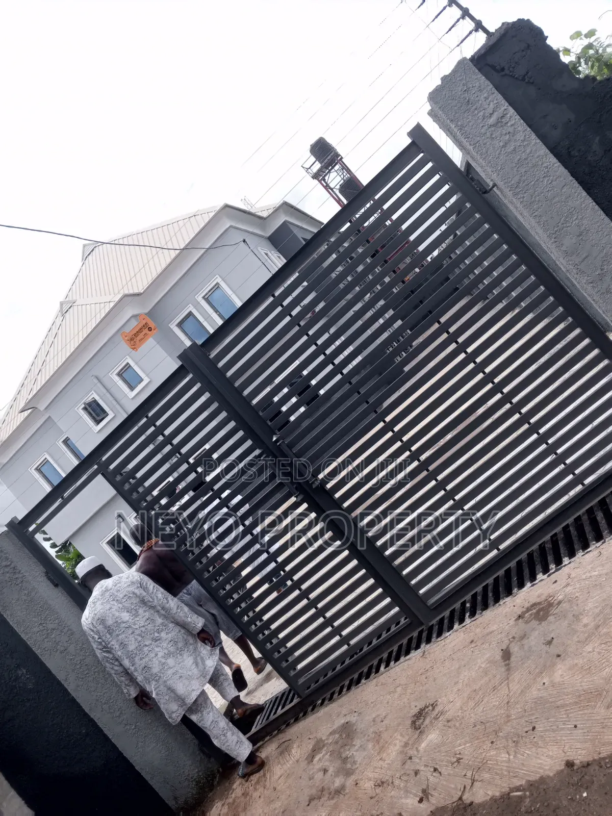 Furnished 2bdrm Block of Flats in Oga Oloye Estate, Igbogbo for rent in Igbogbo
