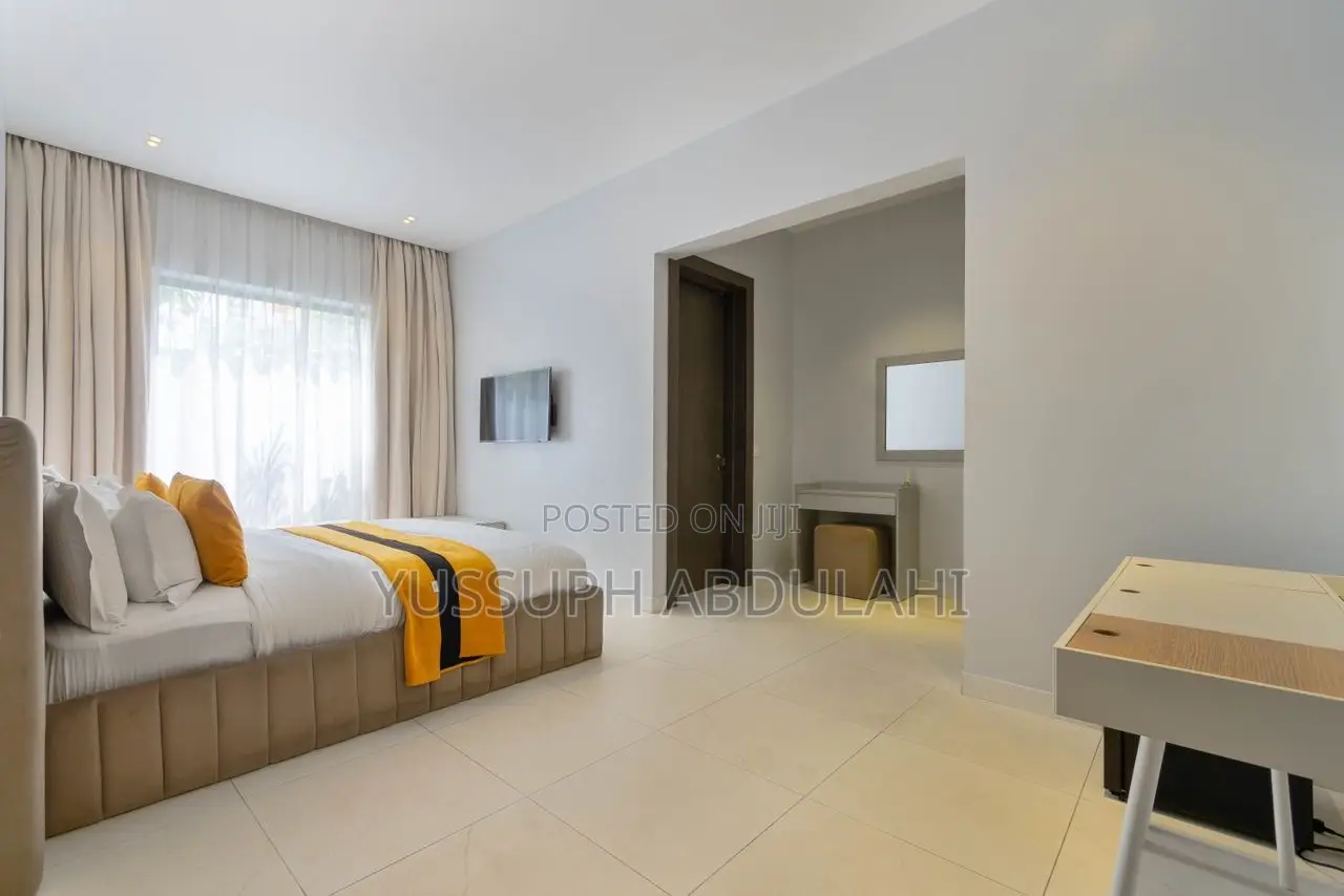 1 Bedroom Lekki Phase1 in Lekki Phase 1