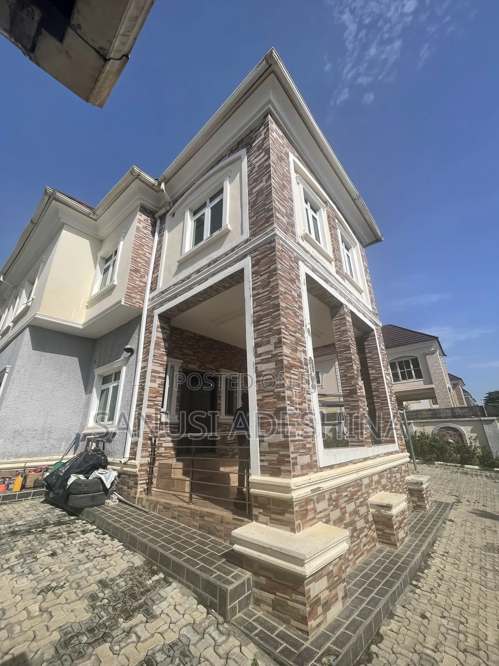 4bdrm Duplex in Gwarimpa Estate By, Gwarinpa for sale in Gwarinpa