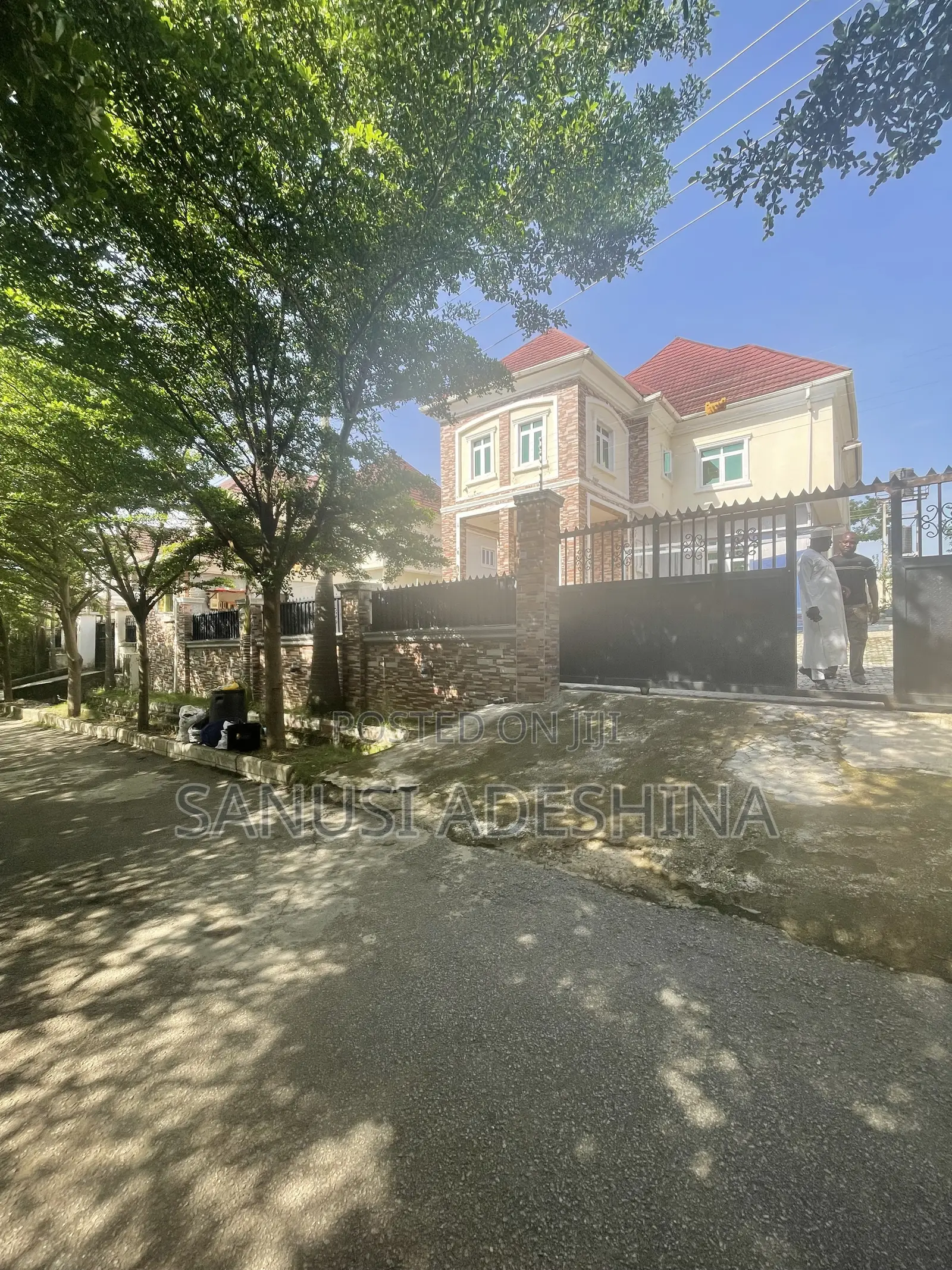 4bdrm Duplex in Gwarimpa Estate By, Gwarinpa for sale in Gwarinpa