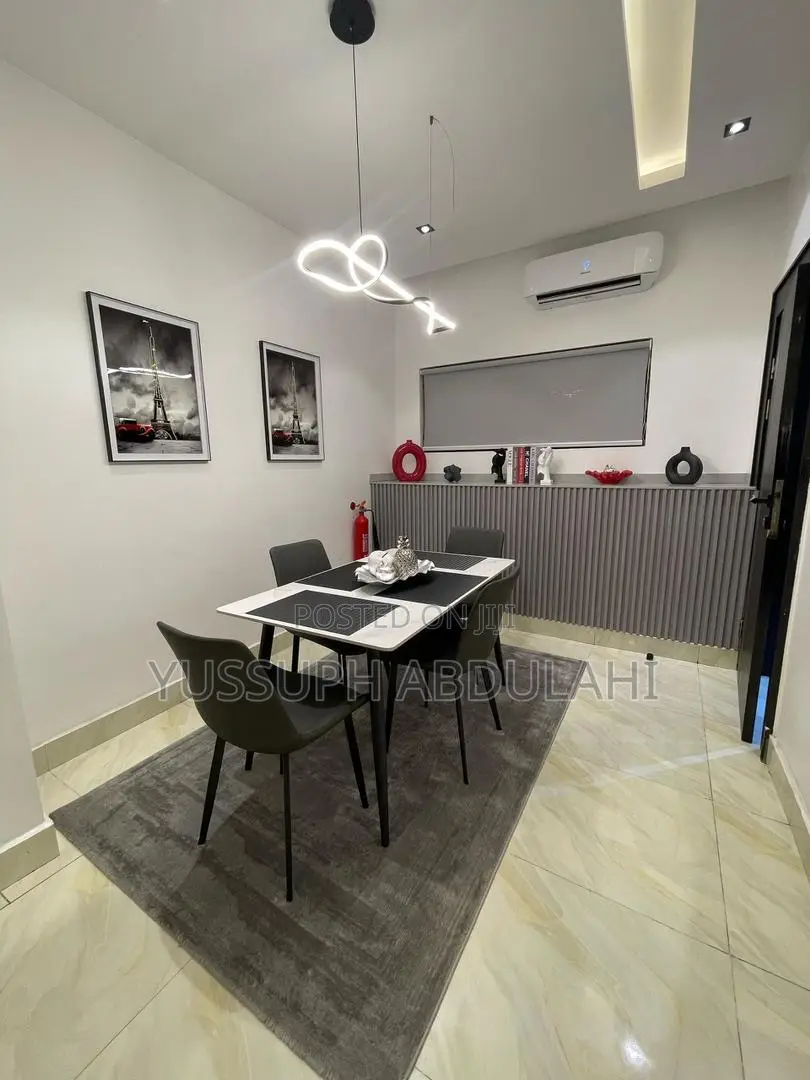 2 Bedrooms Maryland Anthony in Anthony Village