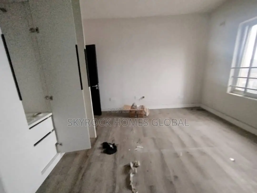 3bdrm Block of Flats in Ikate for rent in Ikate