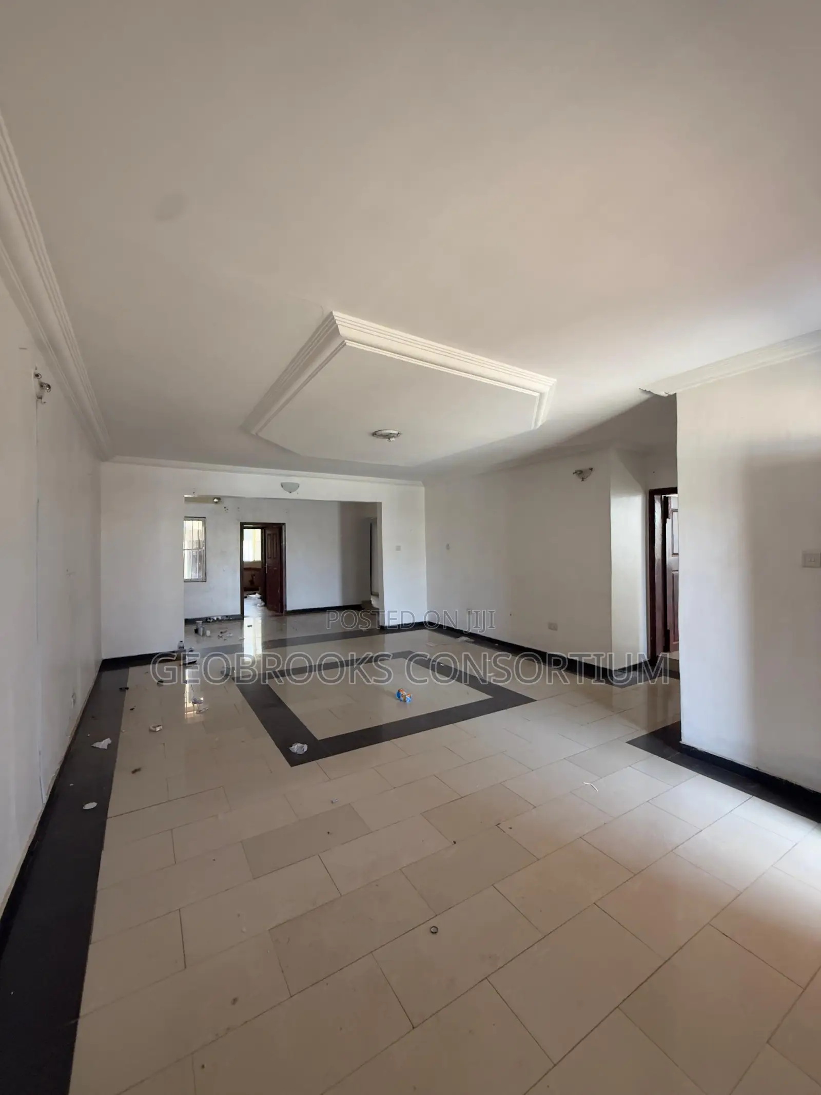 4bdrm Bungalow in Carlton Gate Estate, Akobo for sale in Akobo