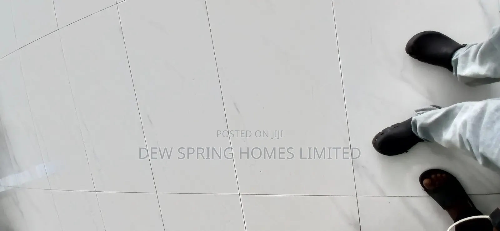 4bdrm Townhouse/Terrace in Ologolo for sale in Ologolo