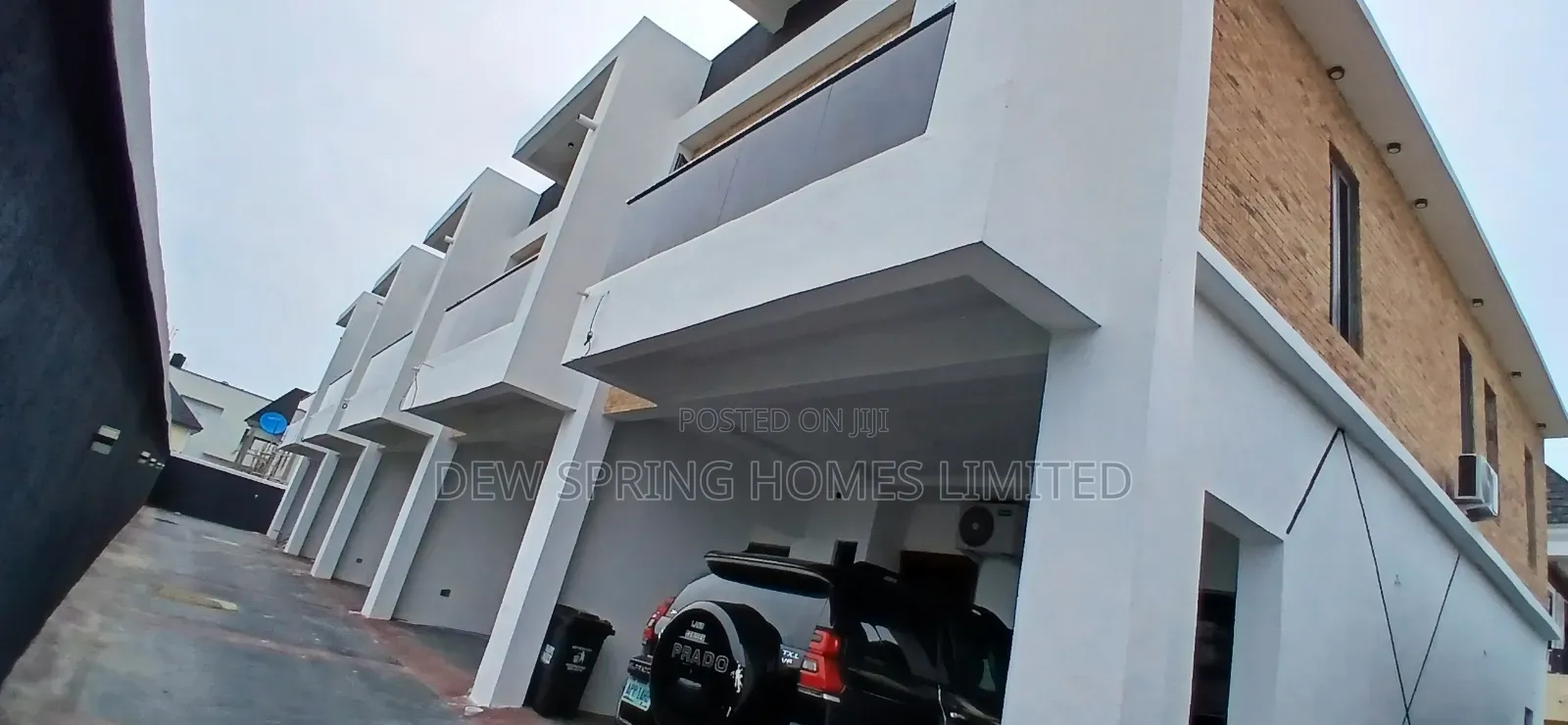 4bdrm Townhouse/Terrace in Ologolo for sale in Ologolo