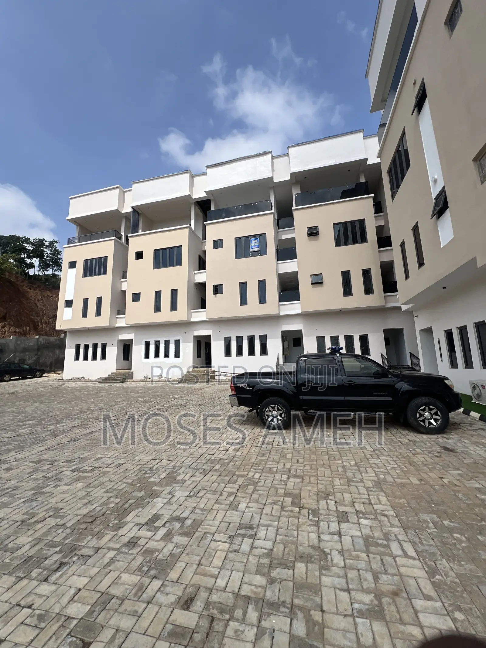 5bdrm Duplex in Guzape District for sale in Guzape District
