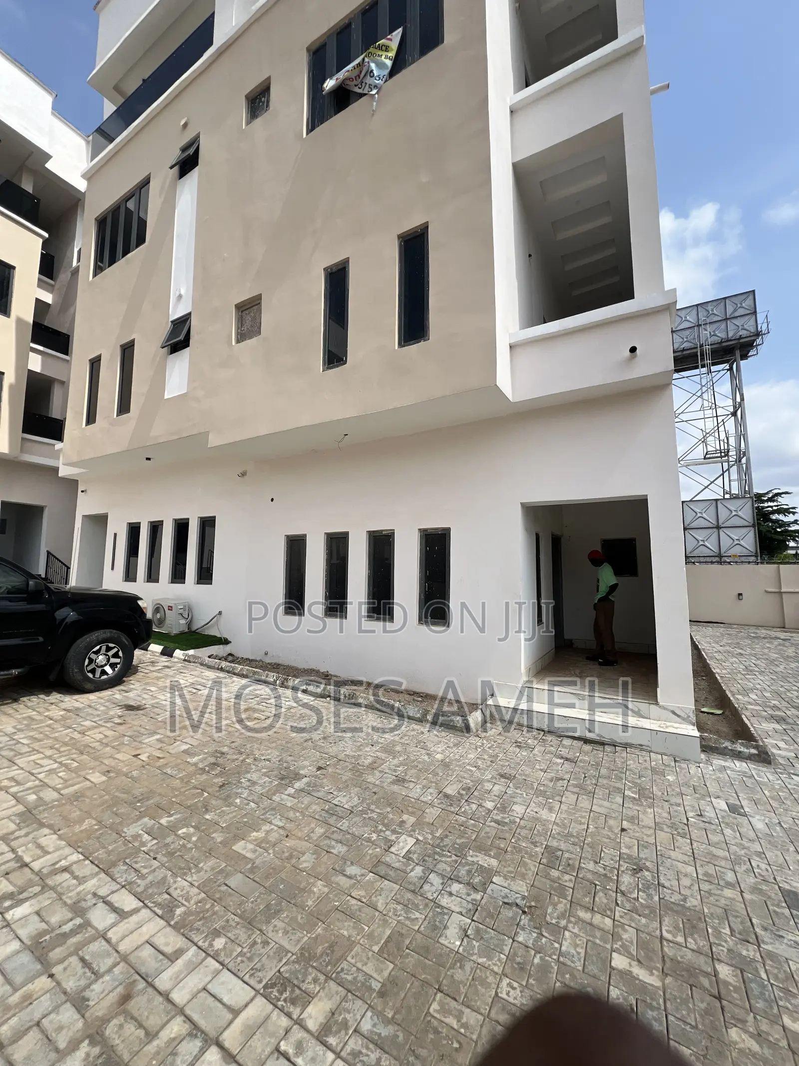 5bdrm Duplex in Guzape District for sale in Guzape District