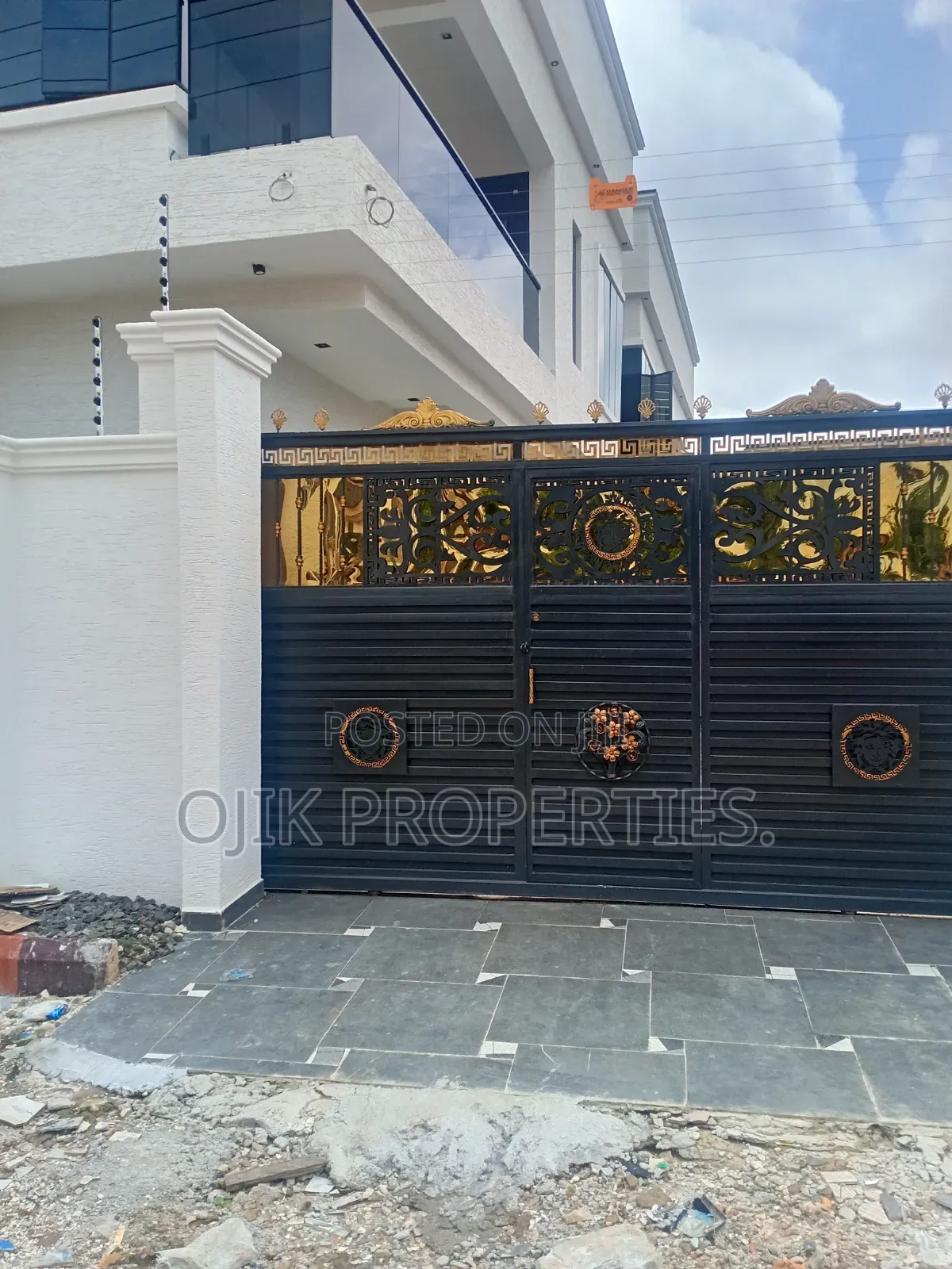 4bdrm Duplex in Ojik Properties, Owerri for sale in Owerri