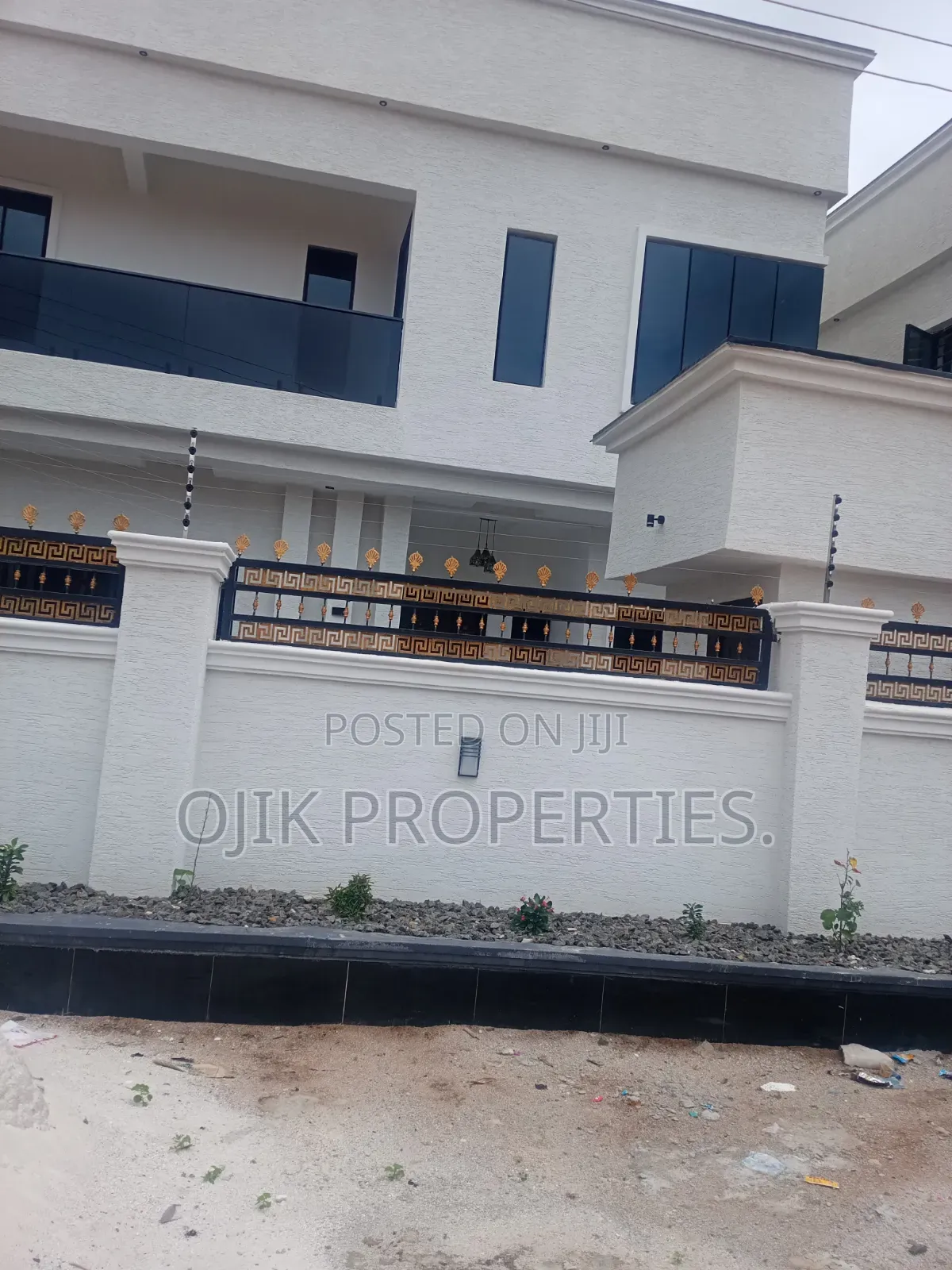 4bdrm Duplex in Ojik Properties, Owerri for sale in Owerri