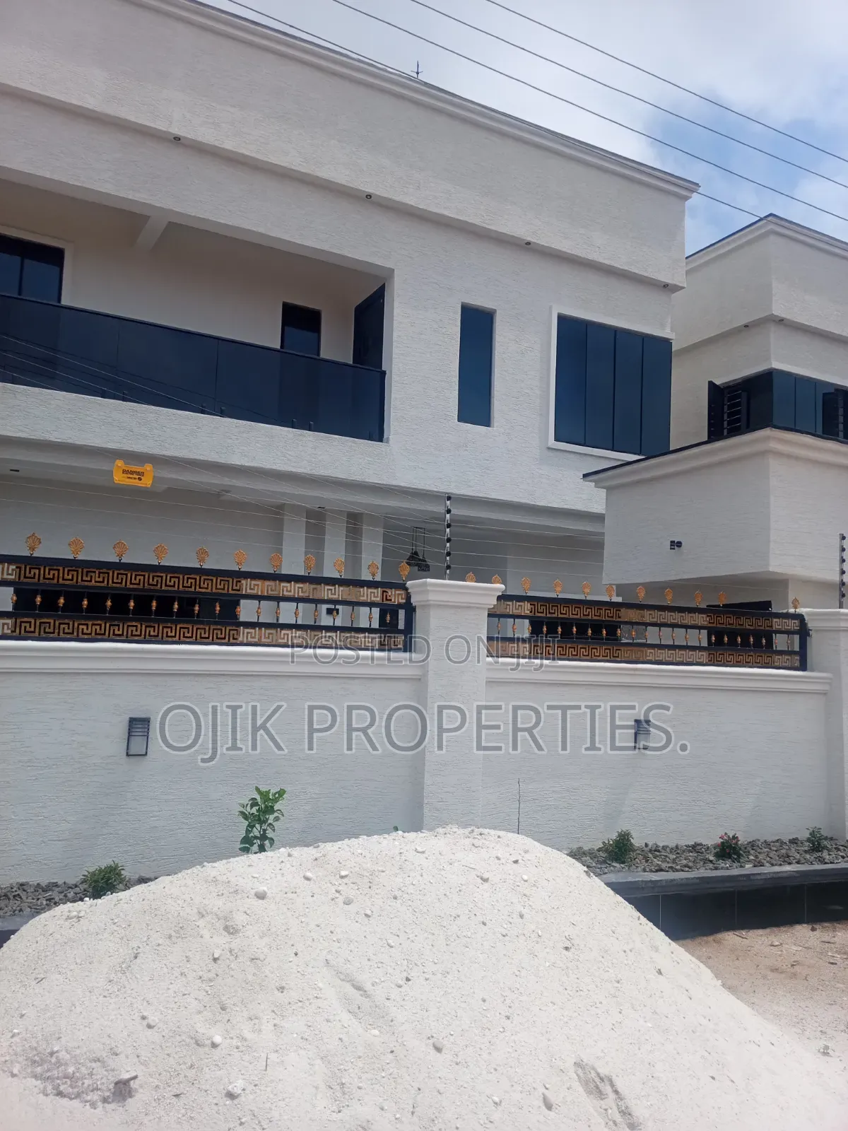 4bdrm Duplex in Ojik Properties, Owerri for sale in Owerri