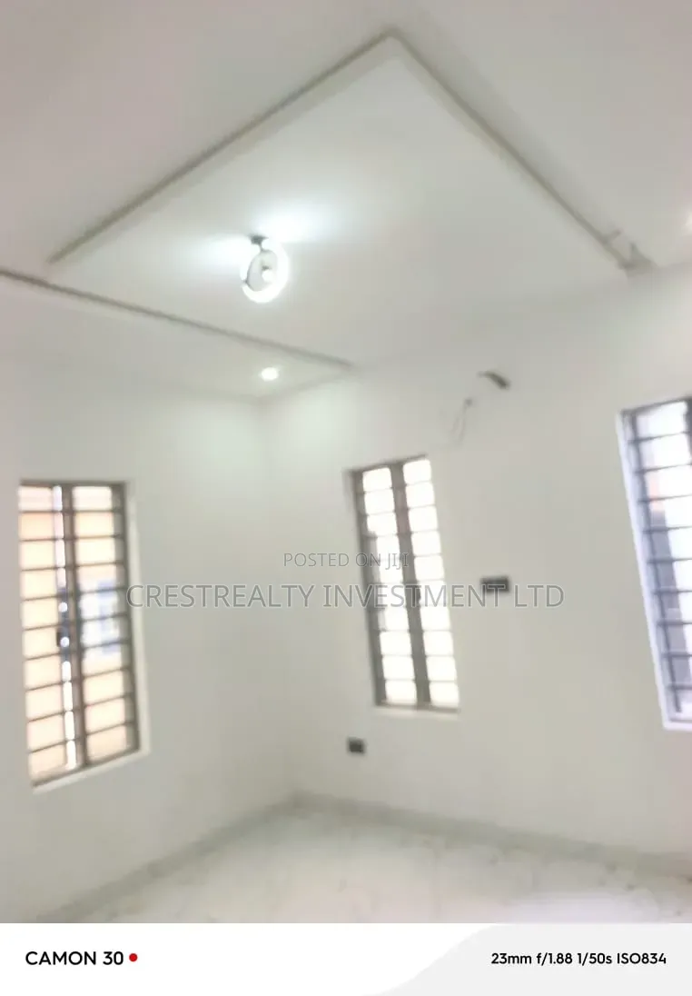 Furnished 5bdrm Duplex in Magodo, GRA Phase 1 for sale in GRA Phase 1