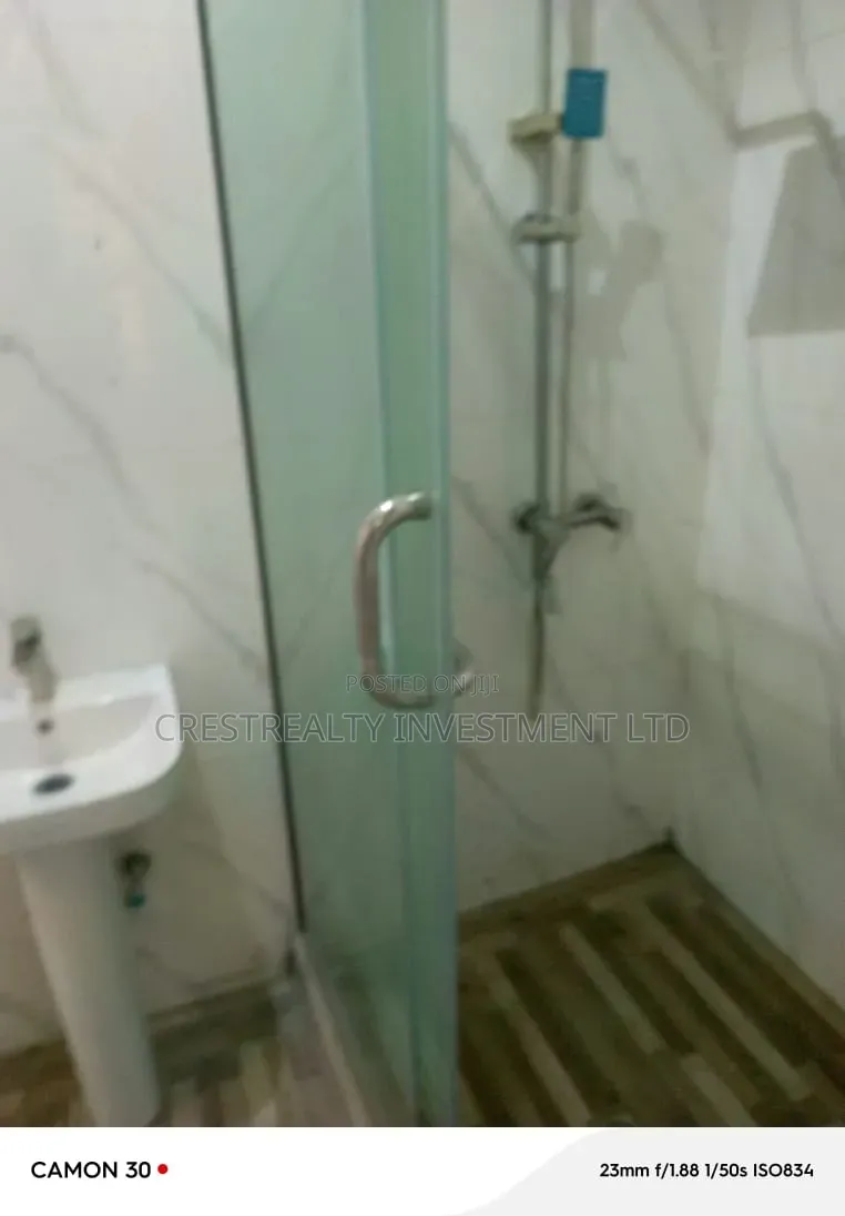 Furnished 5bdrm Duplex in Magodo, GRA Phase 1 for sale in GRA Phase 1
