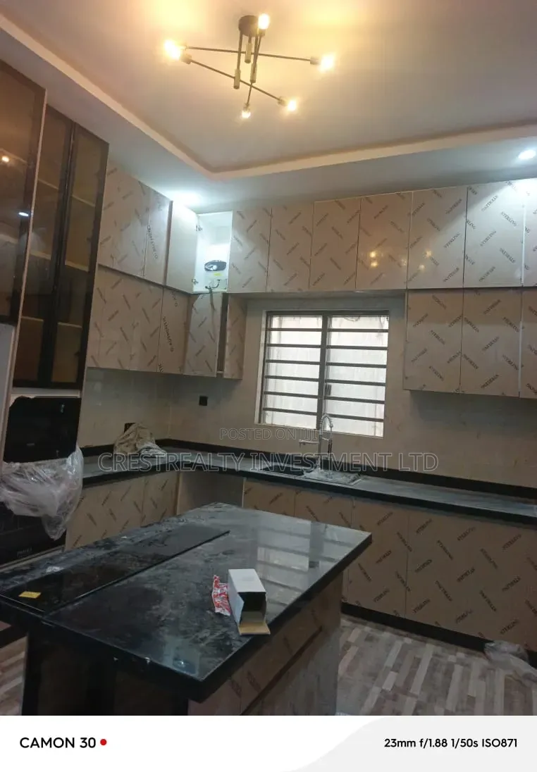 Furnished 5bdrm Duplex in Magodo, GRA Phase 1 for sale in GRA Phase 1