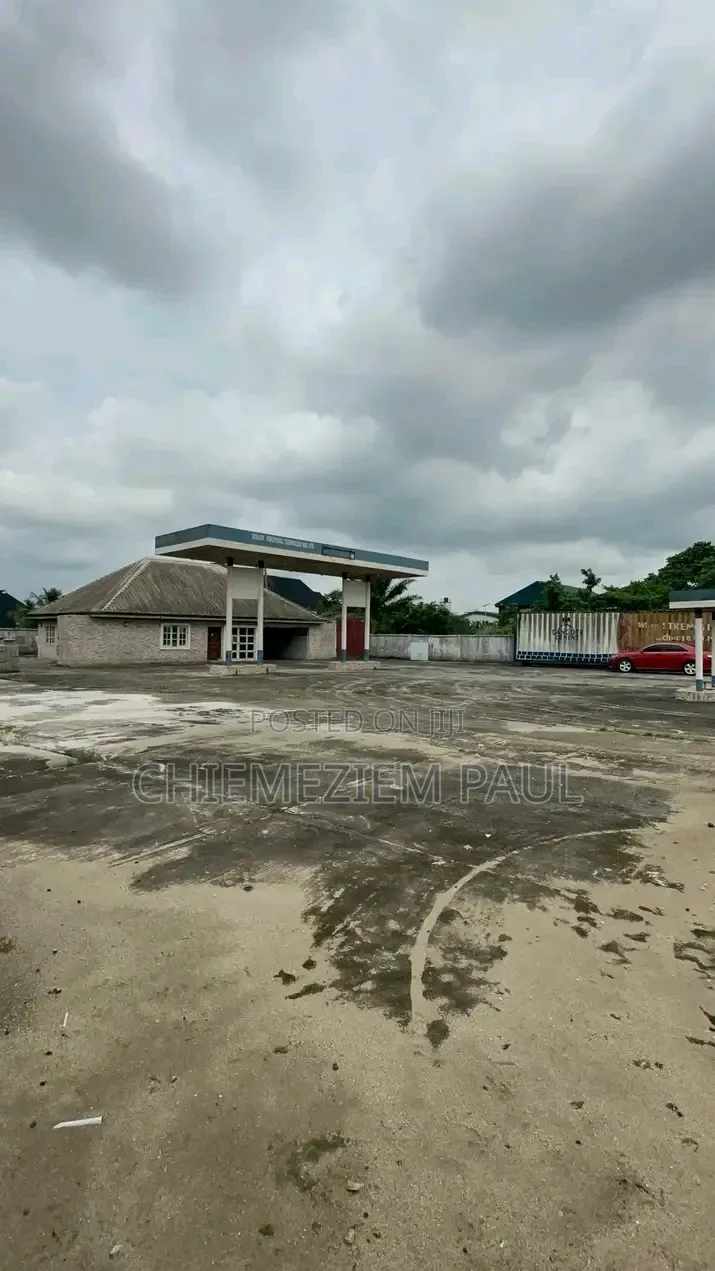 Filling Station on 3 Plots of Land – Port Harcourt in Aba Expressway