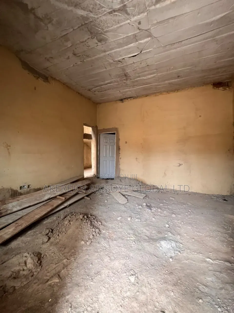 3bdrm Apartment in Wuye Abuja for sale in Wuye