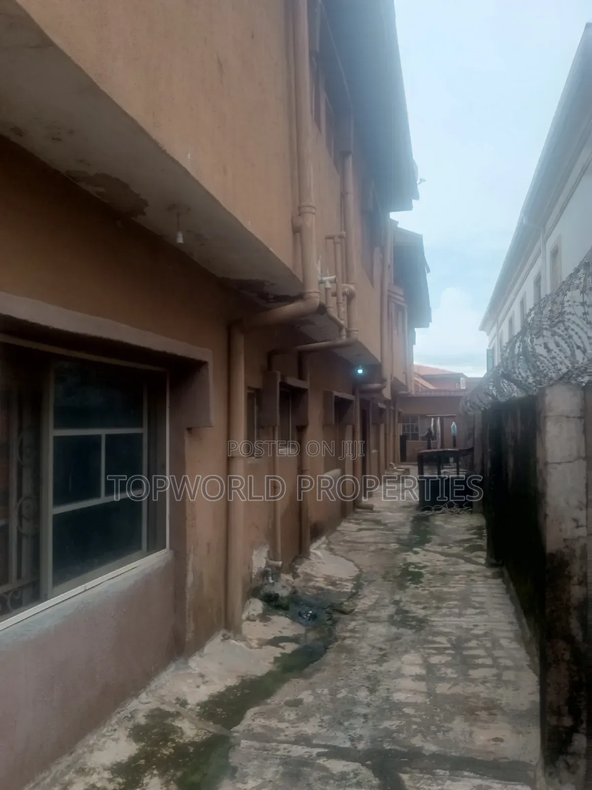 3bdrm Block of Flats in Jankara Ijaiye, Ifako for sale in Ifako