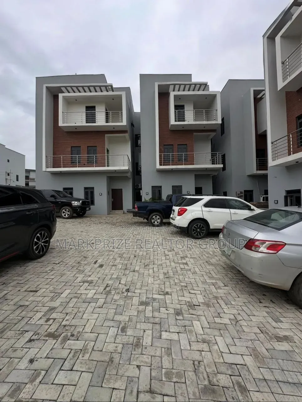 4bdrm Duplex in Mabushi Abuja for sale in Mabushi