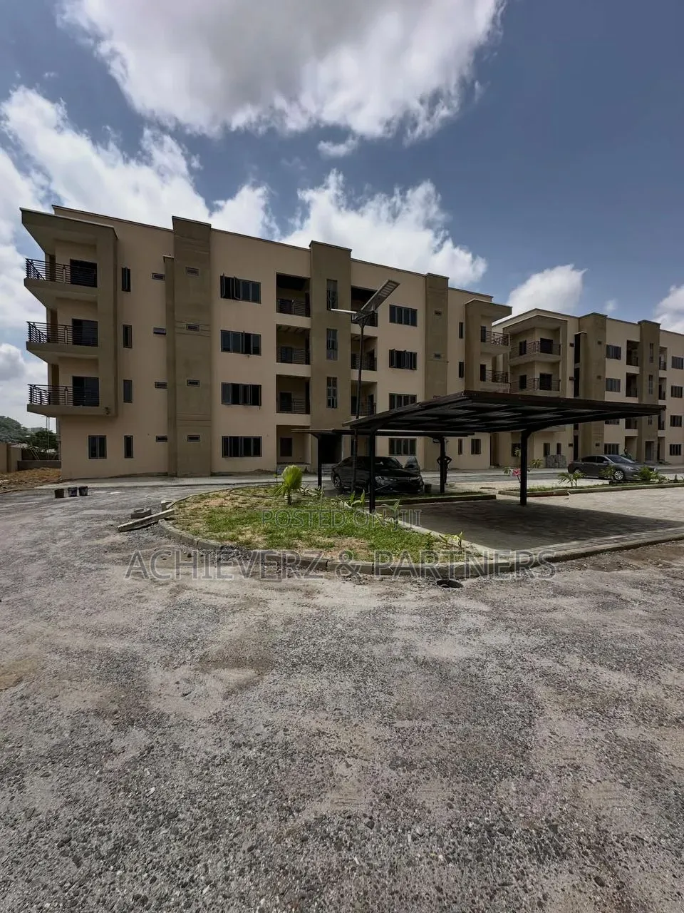 3bdrm Apartment in Zone B for sale in Zone B