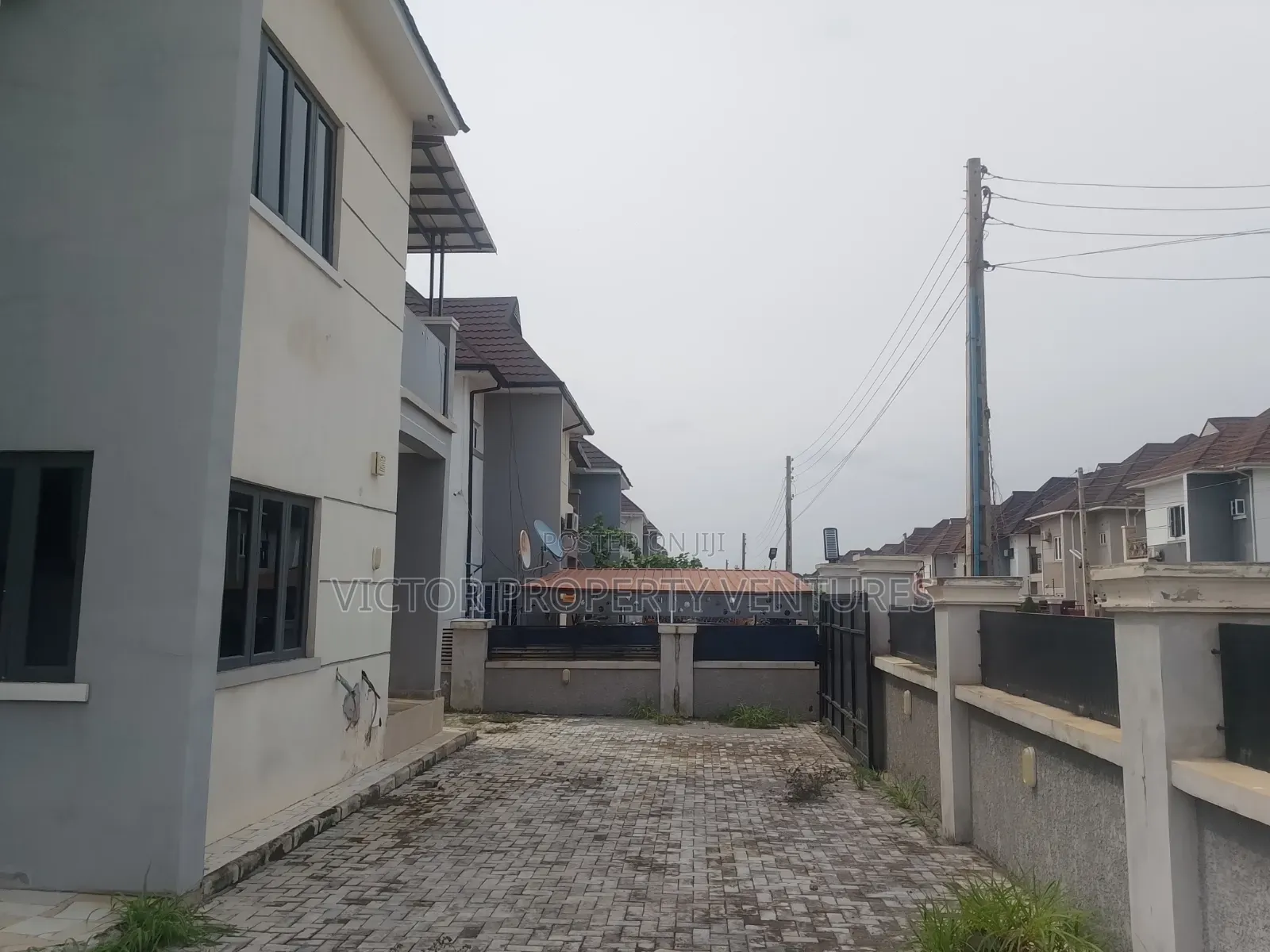 4bdrm Duplex in Dantata Estate, Kubwa for sale in Kubwa