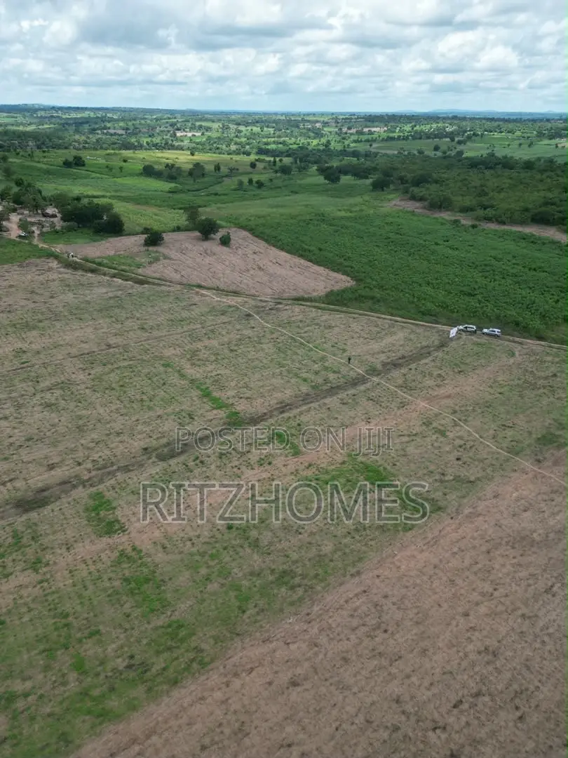 Acres of Dry Land for Farming in Abeokuta North
