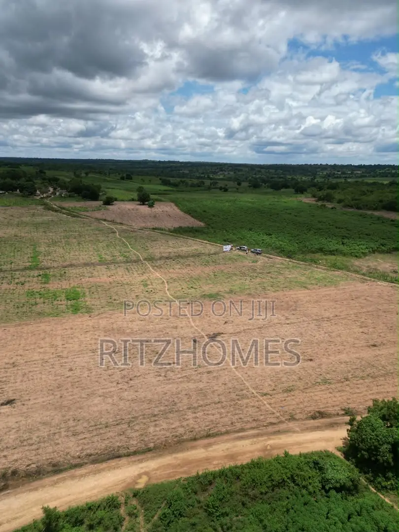 Acres of Dry Land for Farming in Abeokuta North
