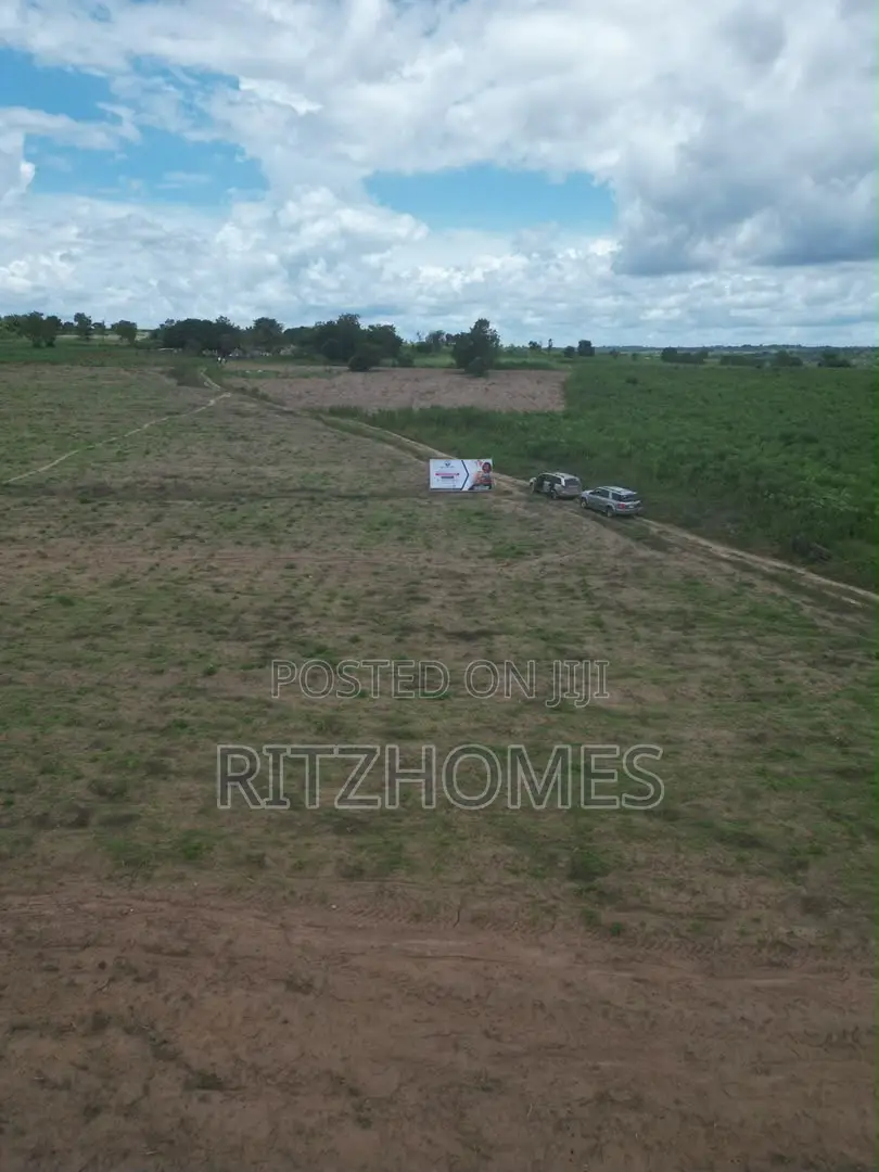 Acres of Dry Land for Farming in Abeokuta North