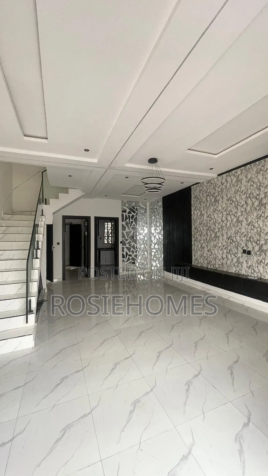 4bdrm Duplex in Ikota for sale in Ikota