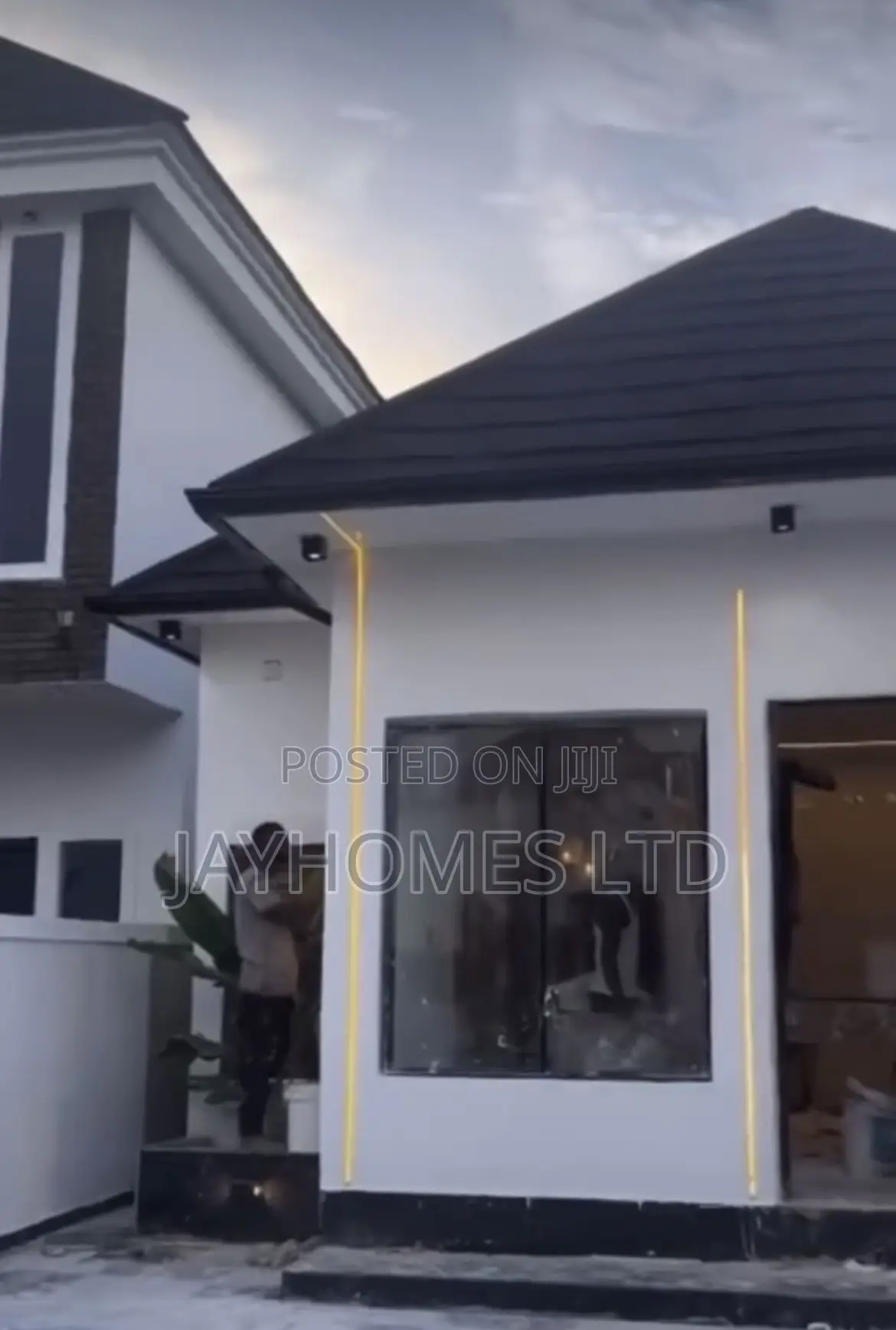 2bdrm Bungalow in Back Of Nta Off, Oshimili South for sale in Oshimili South