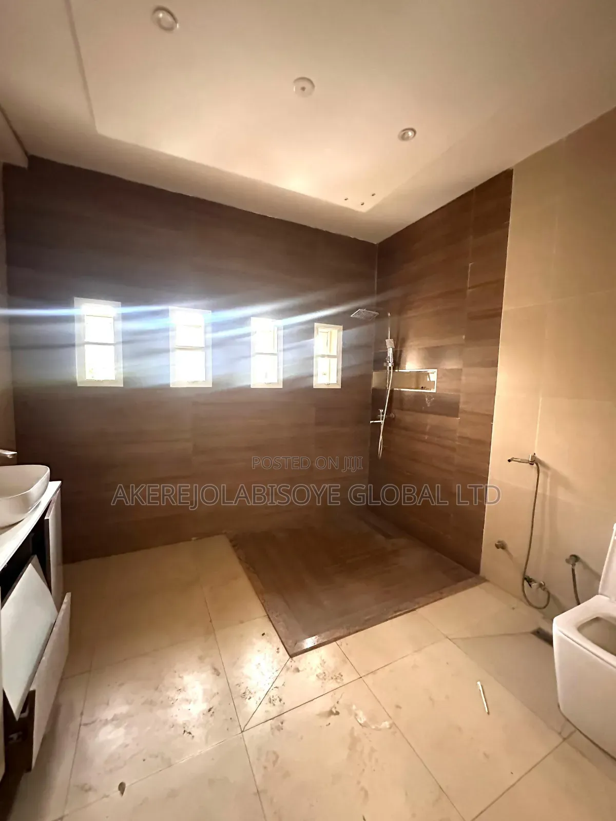 3bdrm Duplex in In An Estate, Life Camp for rent in Life Camp
