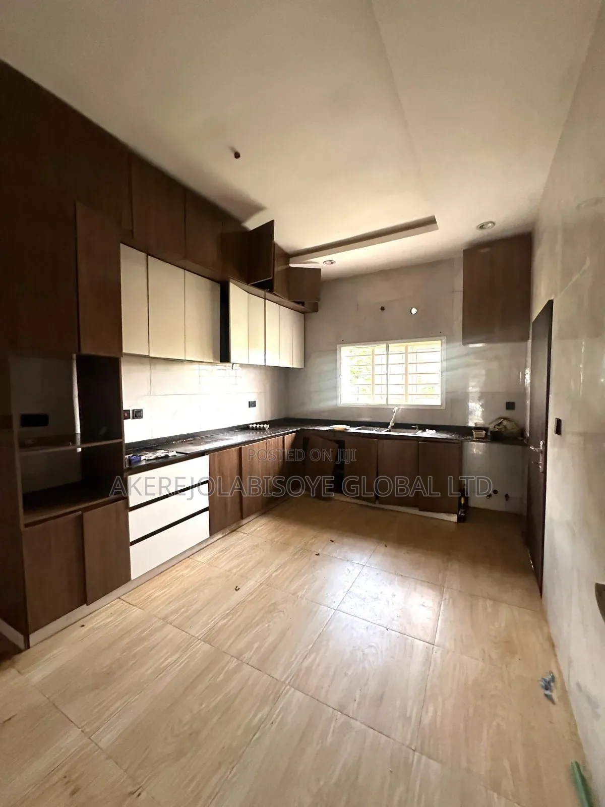 3bdrm Duplex in In An Estate, Life Camp for rent in Life Camp