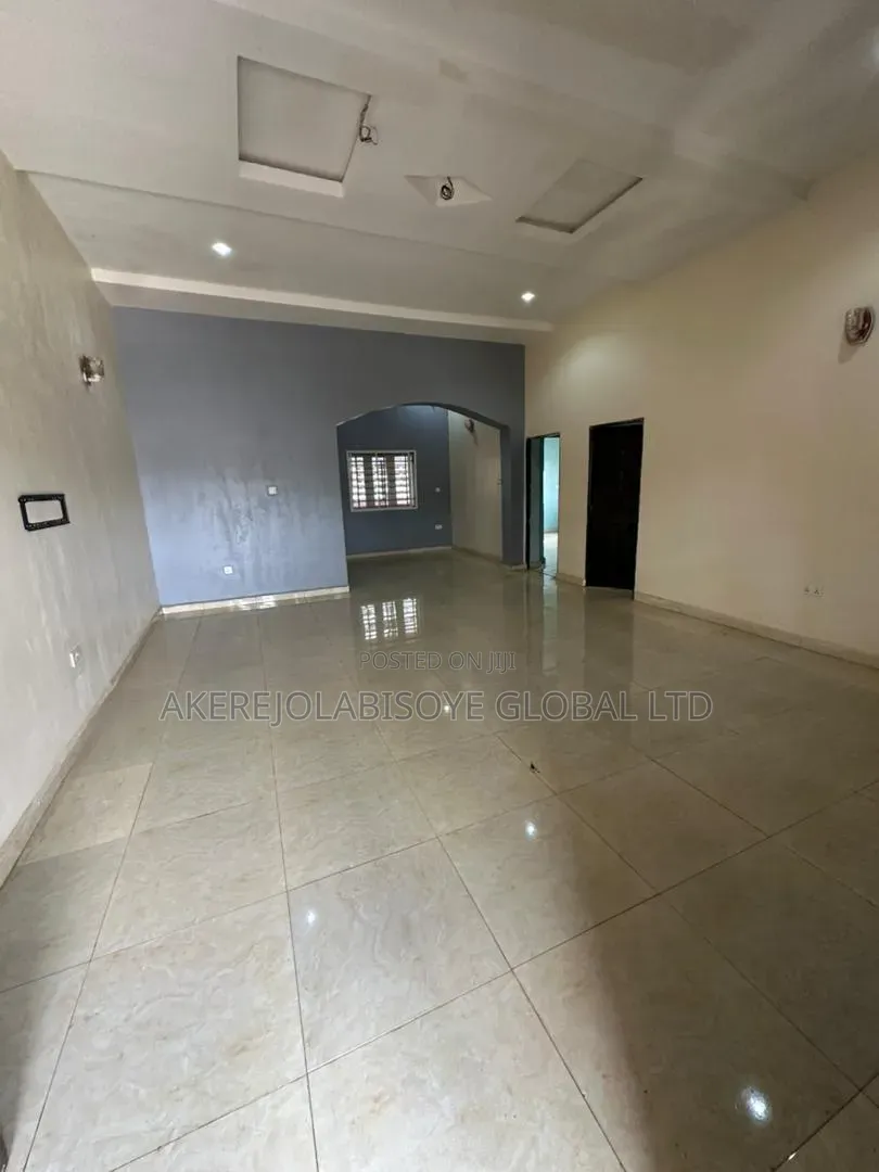 2bdrm Apartment in Lifecamp Abuja for rent in Life Camp