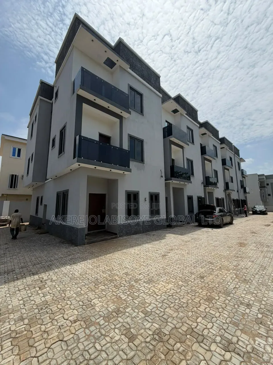 4bdrm Duplex in Gaduwa, Abii for sale in Gaduwa