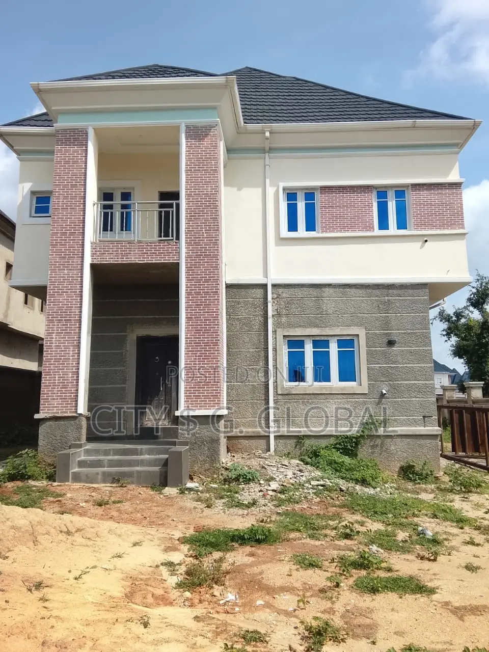 4 Bedroom Terrance Duplex With Bq Stand Alone in Sabon Lugbe