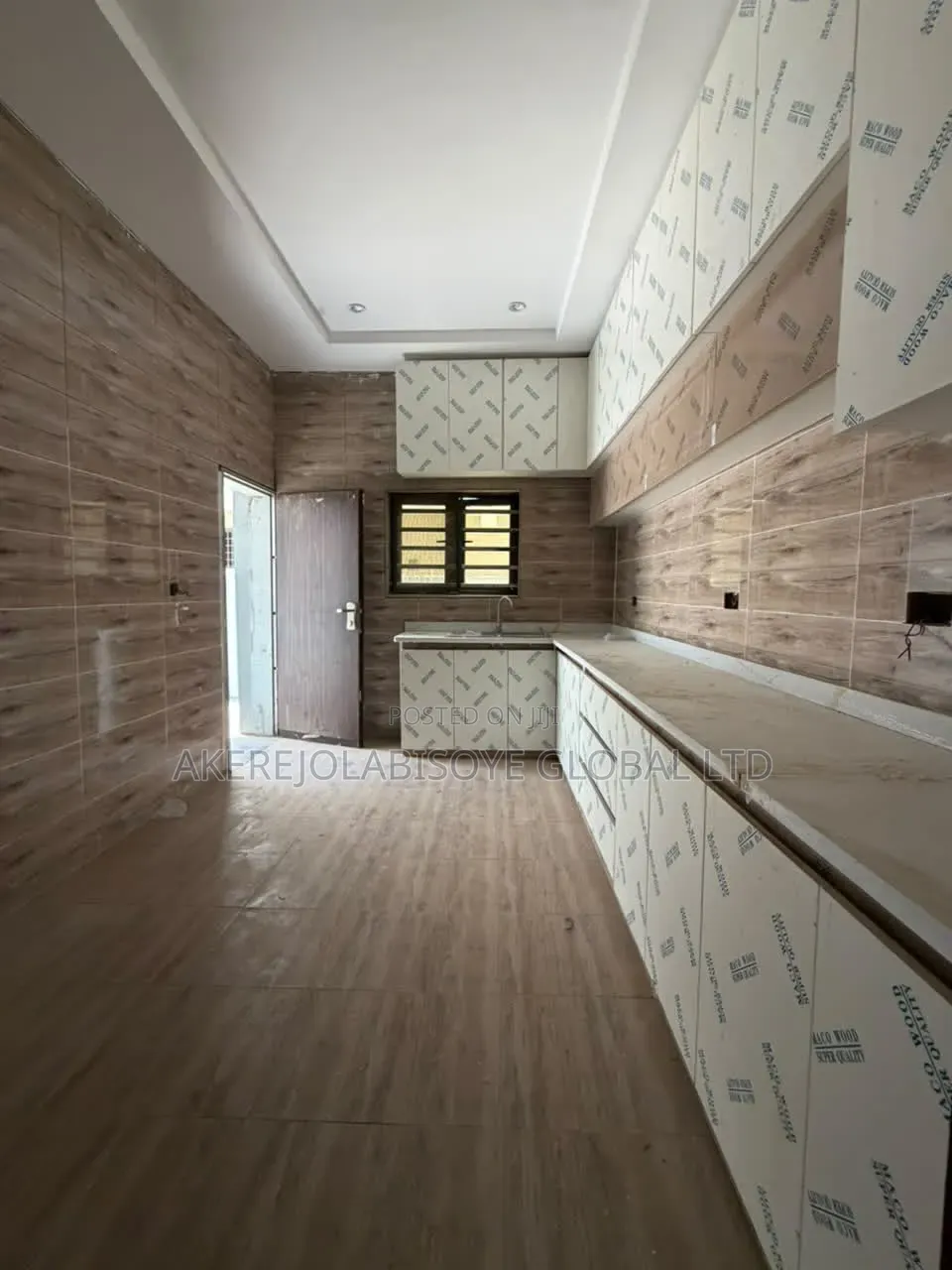 4bdrm Duplex in Gaduwa, Abii for sale in Gaduwa