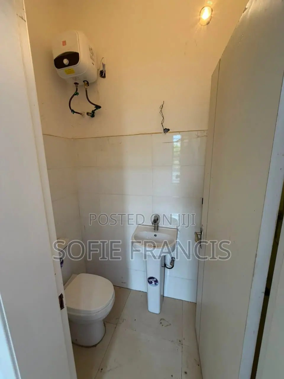2bdrm Apartment in Royal Garden, Ajiwe for rent in Ajiwe