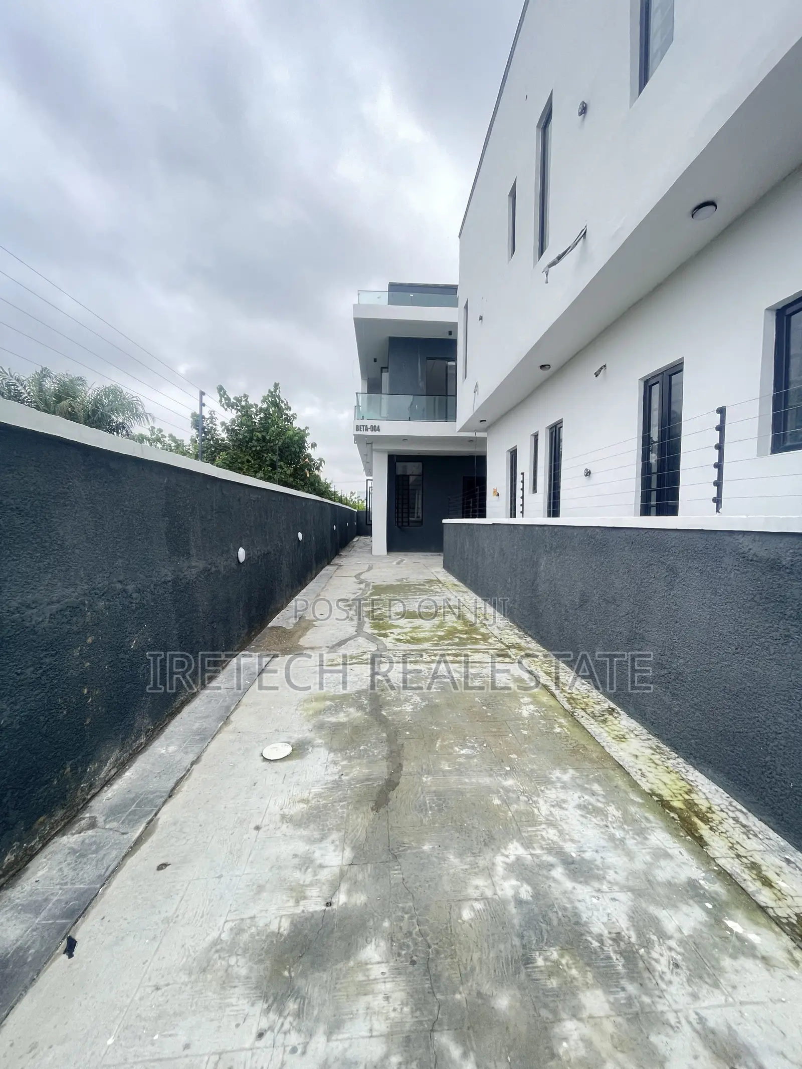 4bdrm Duplex in Ajah Abraham, Off Lekki-Epe Expressway for sale in Off Lekki-Epe Expressway