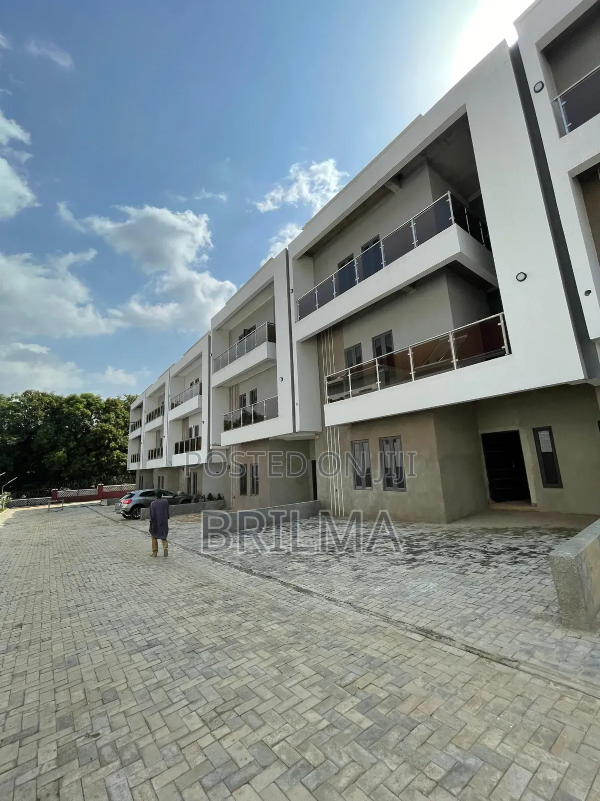 4bdrm Duplex in Life Camp for sale in Life Camp
